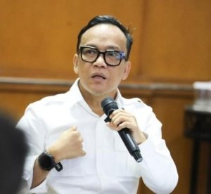 KPK OTT Wamenaker Noel, Puluhan Mobil dan Moge Disita