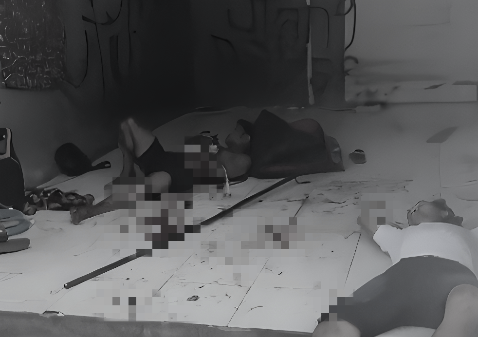 Duel Berdarah, Dua Pria Saling Bacok, Satu Tumbang