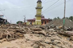 Korban Meninggal Bencana Alam Aceh dan Sumatera Capai 1006 Orang