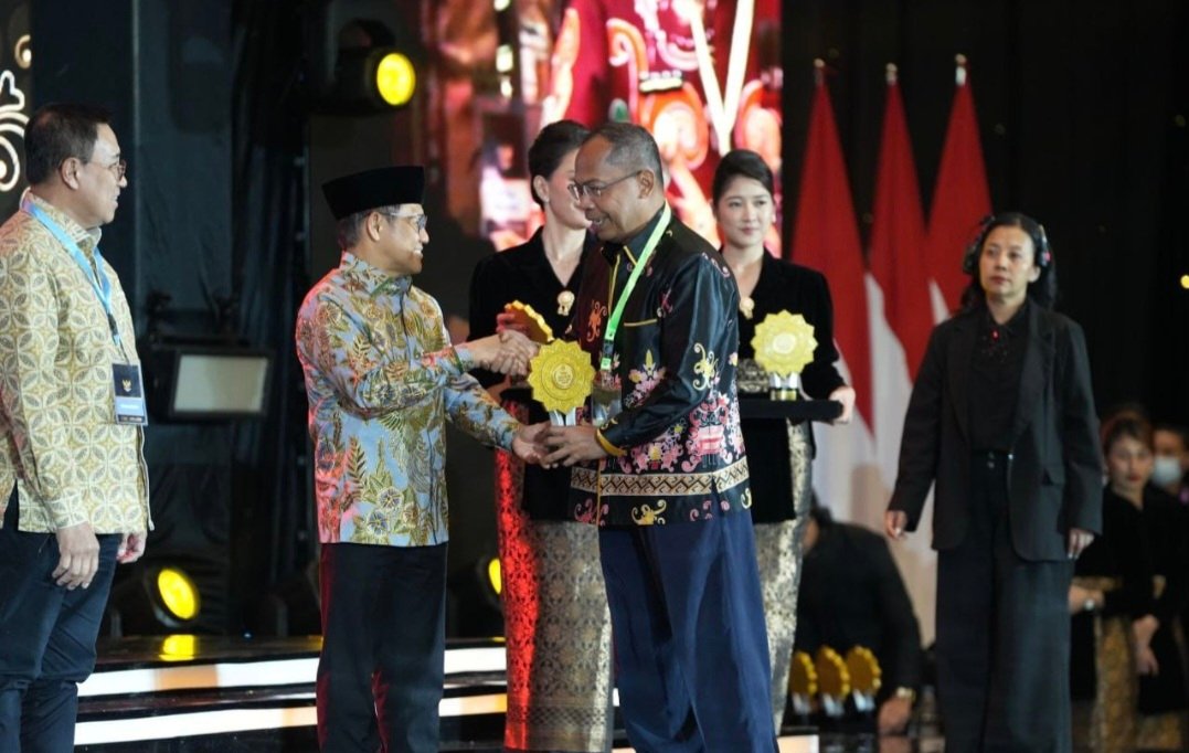 Mantap! Pemprov Kalteng Raih Penghargaan UHC Award 2026