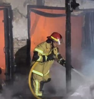 Korsleting Listrik, Ruko di Kumai Hilir Berkobar