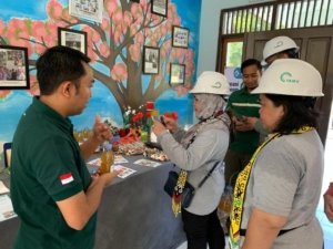 BRIN Puji Peran Astra Agro dalam Mengantarkan SMP Indah Makmur Meraih Predikat Adiwiyata Mandiri