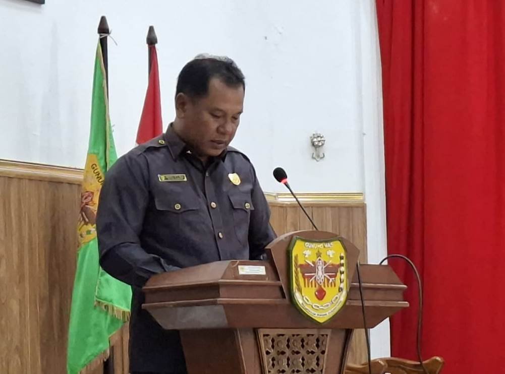 DPRD Gumas Berikan Jawaban Terkait Raperda Insiatif Usaha Mikro dan Ekraf 